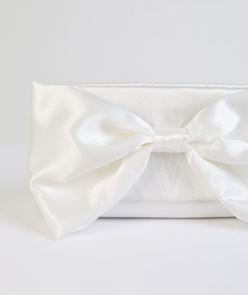 Take a Bow Large Bow Clutch